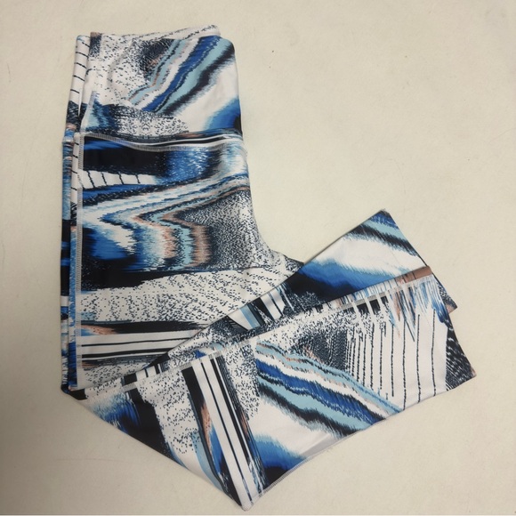 ZELLA Abstract Printed  Leggings NWOT - Picture 9 of 9